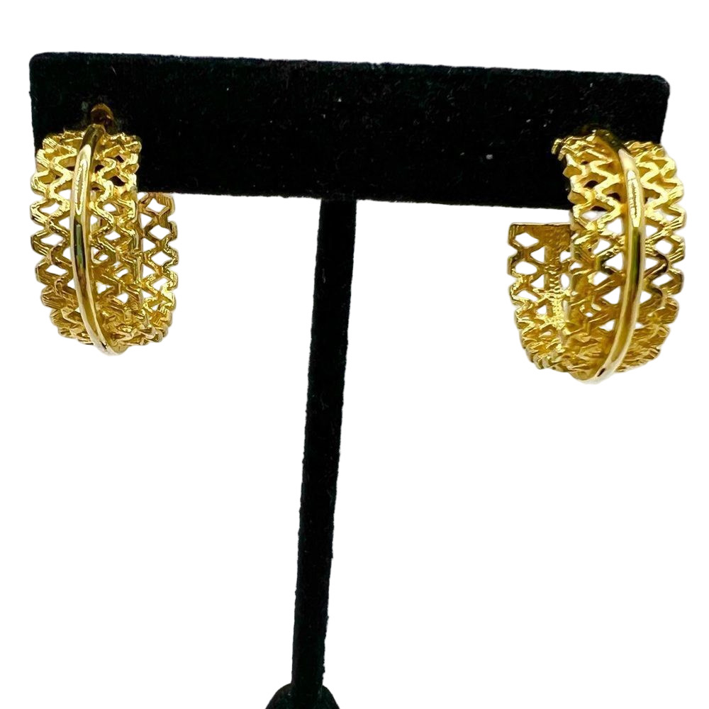 Gold tone hoop post earrings